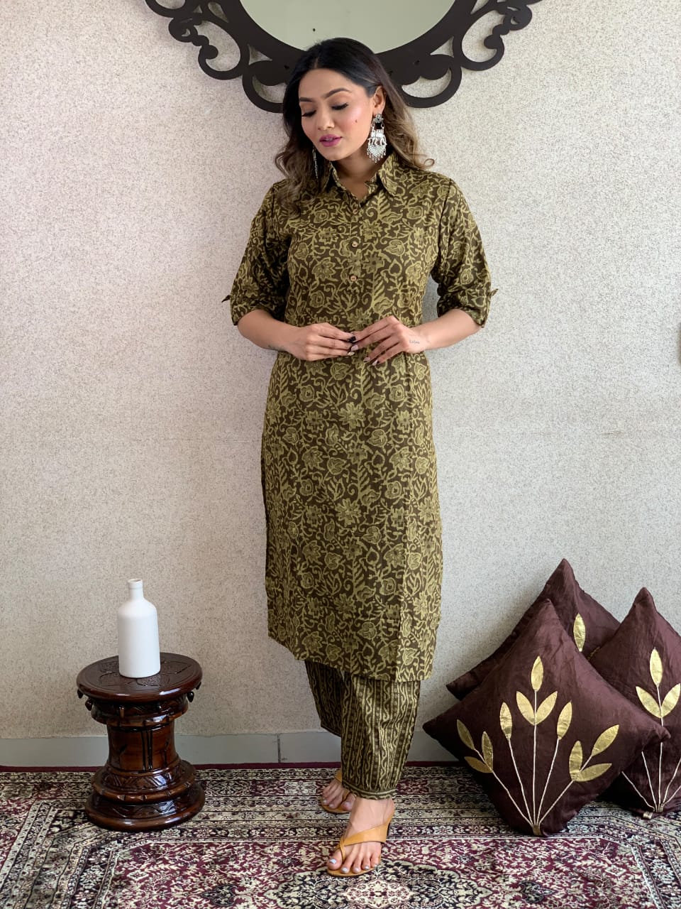 Women's Beautiful Brown Colour Cotton Kurta & Bottomwear