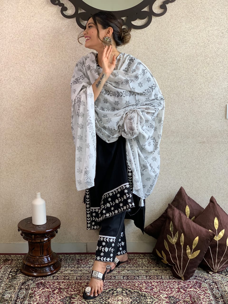 Chikankari Cotton Kurta With Self Hand Embroidery Work And Printed Dupatta Set
