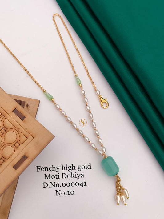 Gold-Plated & White Pearl Necklace Jewelry Set