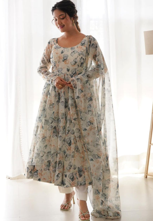 Heavy Silk Organza Print Kurta Set With Dupatta