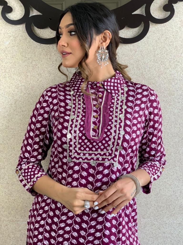 Beautiful Women's Purple Georgette Printed Kurta Set