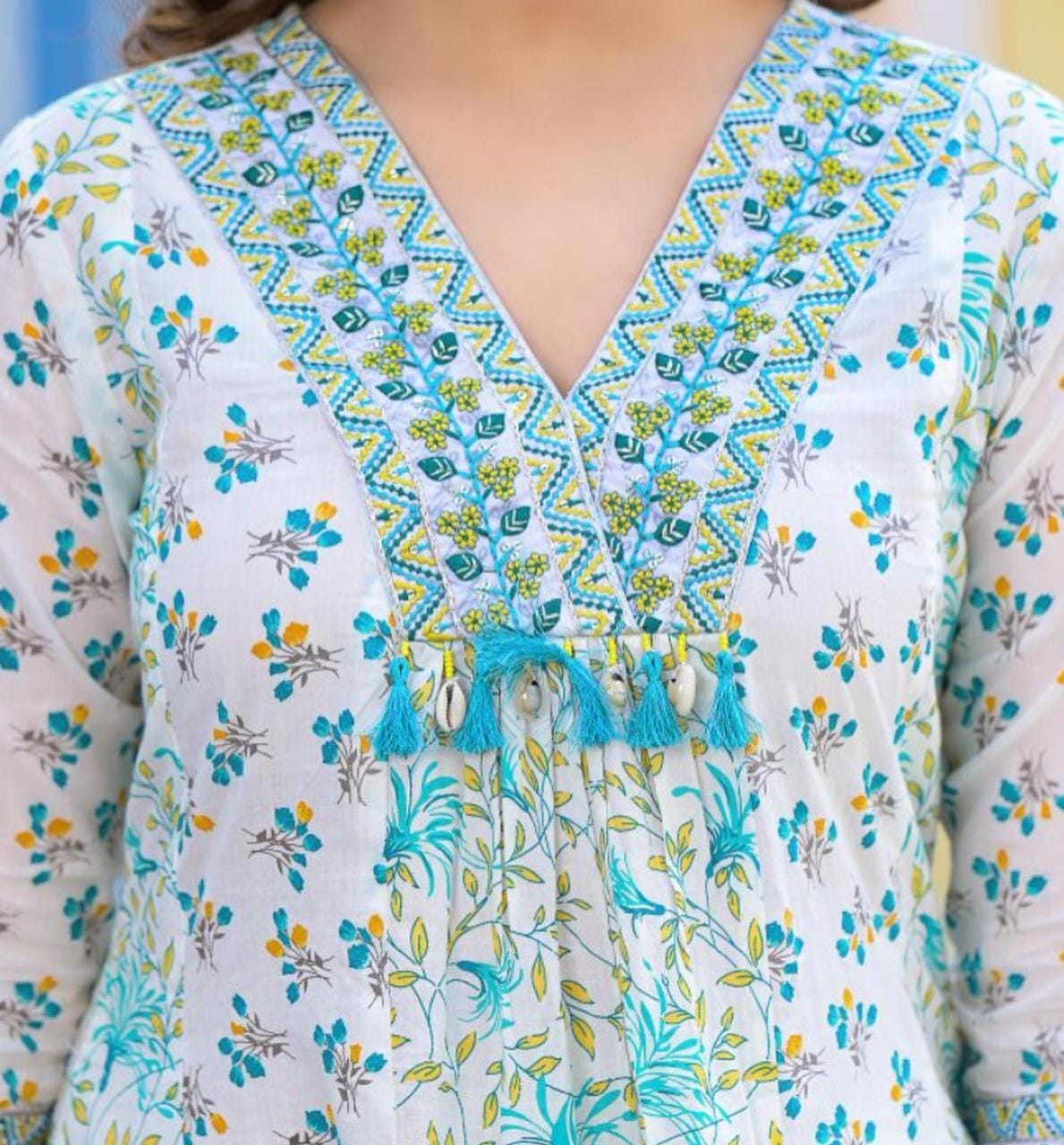 Women's Beautiful Cotton Floral Prints Suit Set