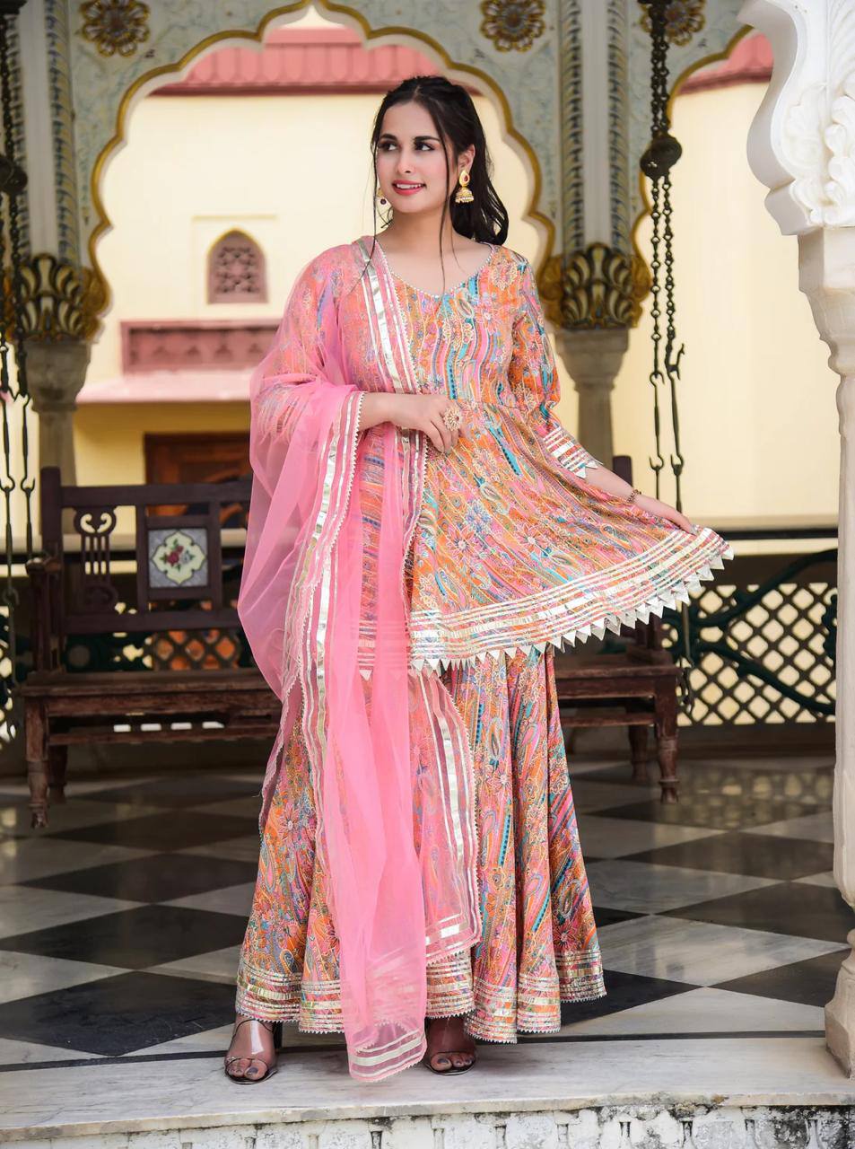 Women Gota pati Embroidered and Printed Cotton Kurta set