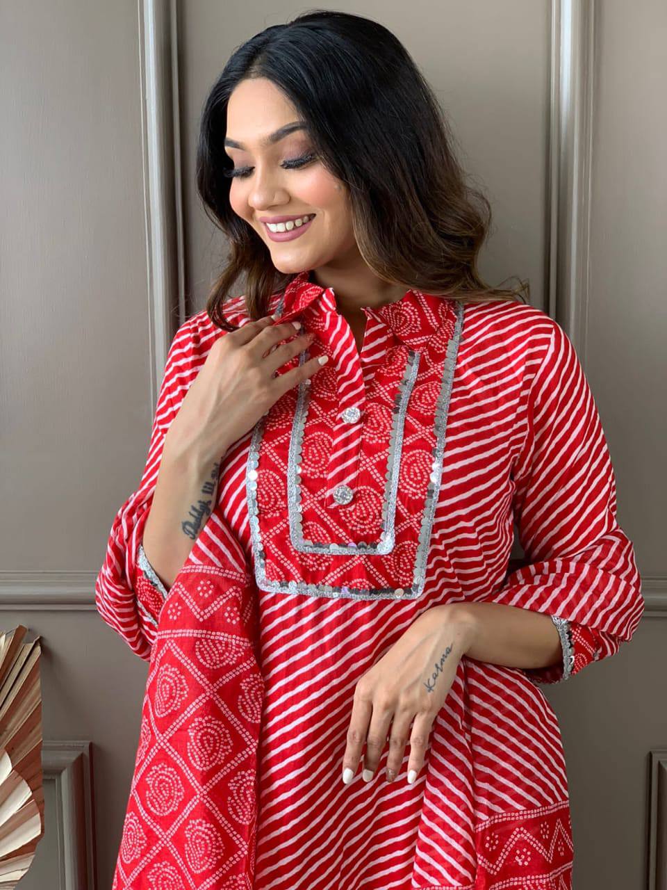 Beautiful Cotton Collar Kurta Set With Embroidered Lace Work