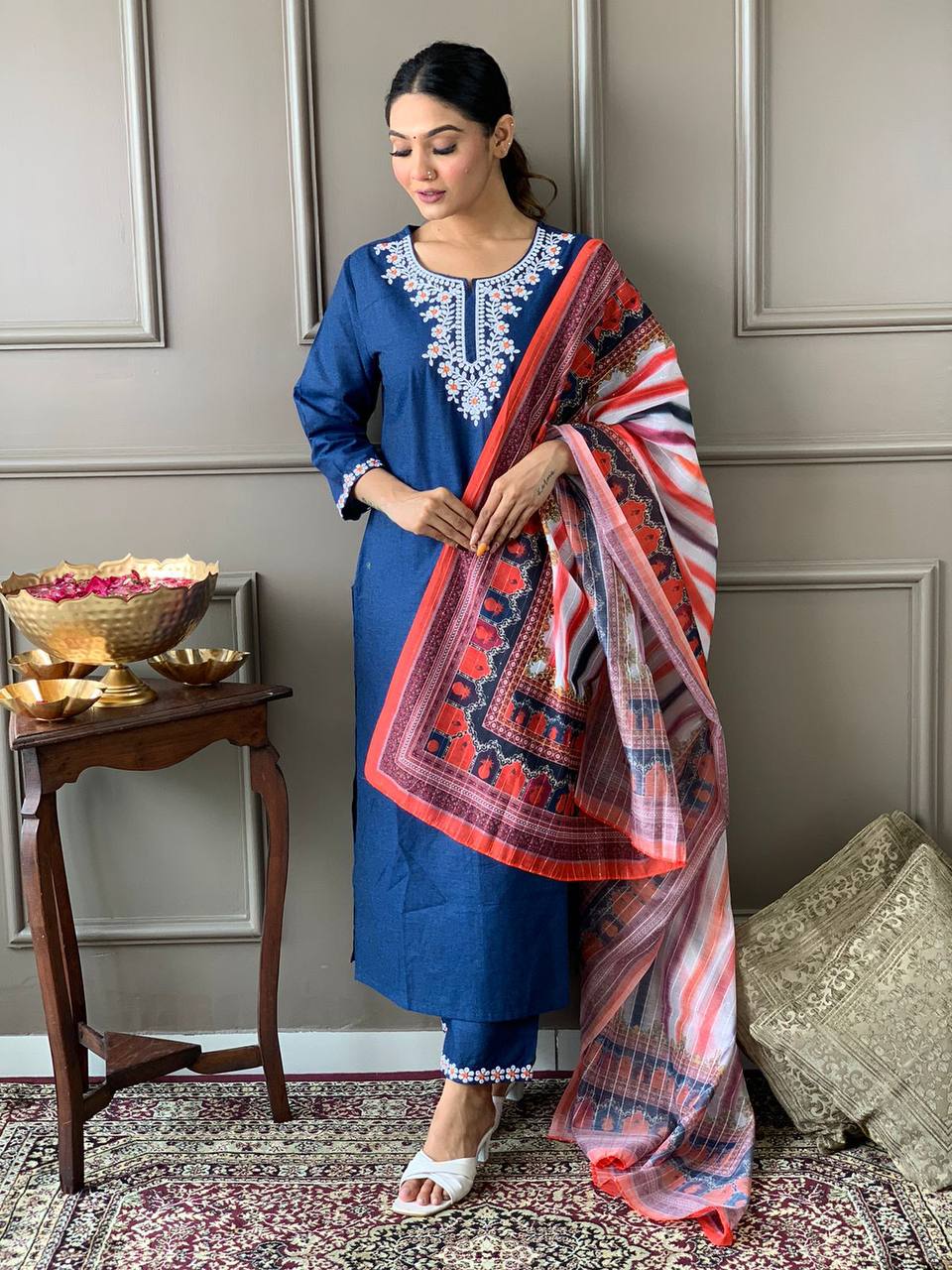 Gorgeous Cotton Kurta With Dupatta Set