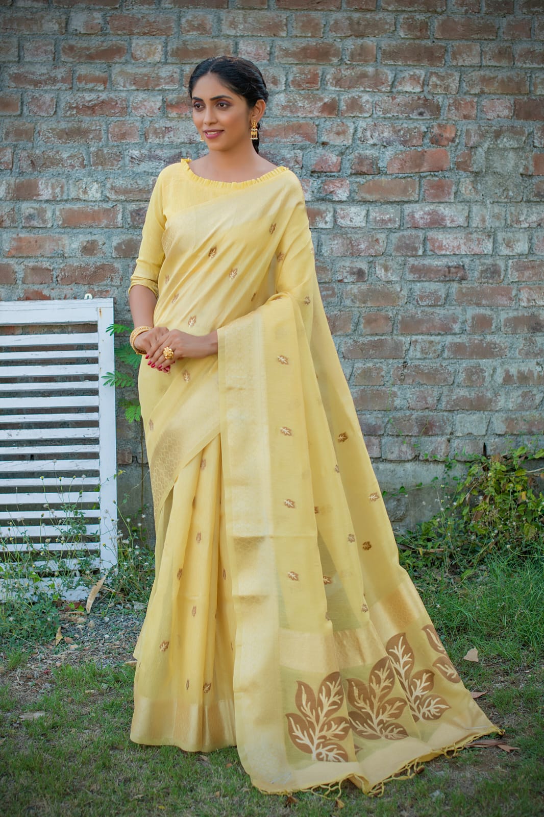 Linen Yellow Tissue Saree With Zari Border