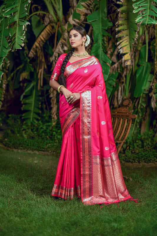 Pink Banarasi Soft Silk Saree With Butti Weaves