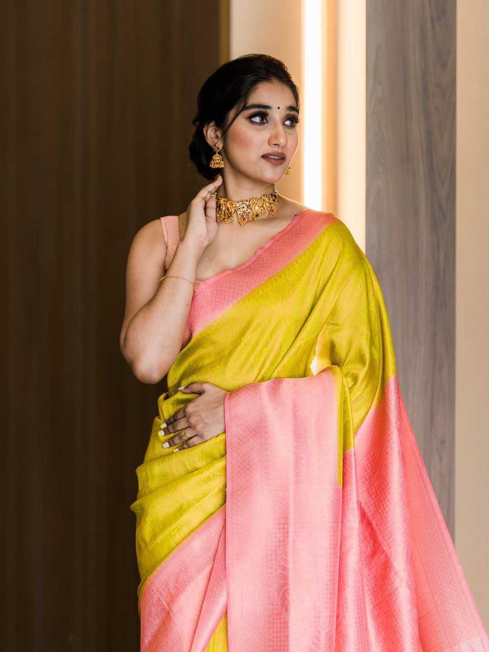 Pastel Yellow Special 3D Weaving Lichi Silk Banarasi Saree
