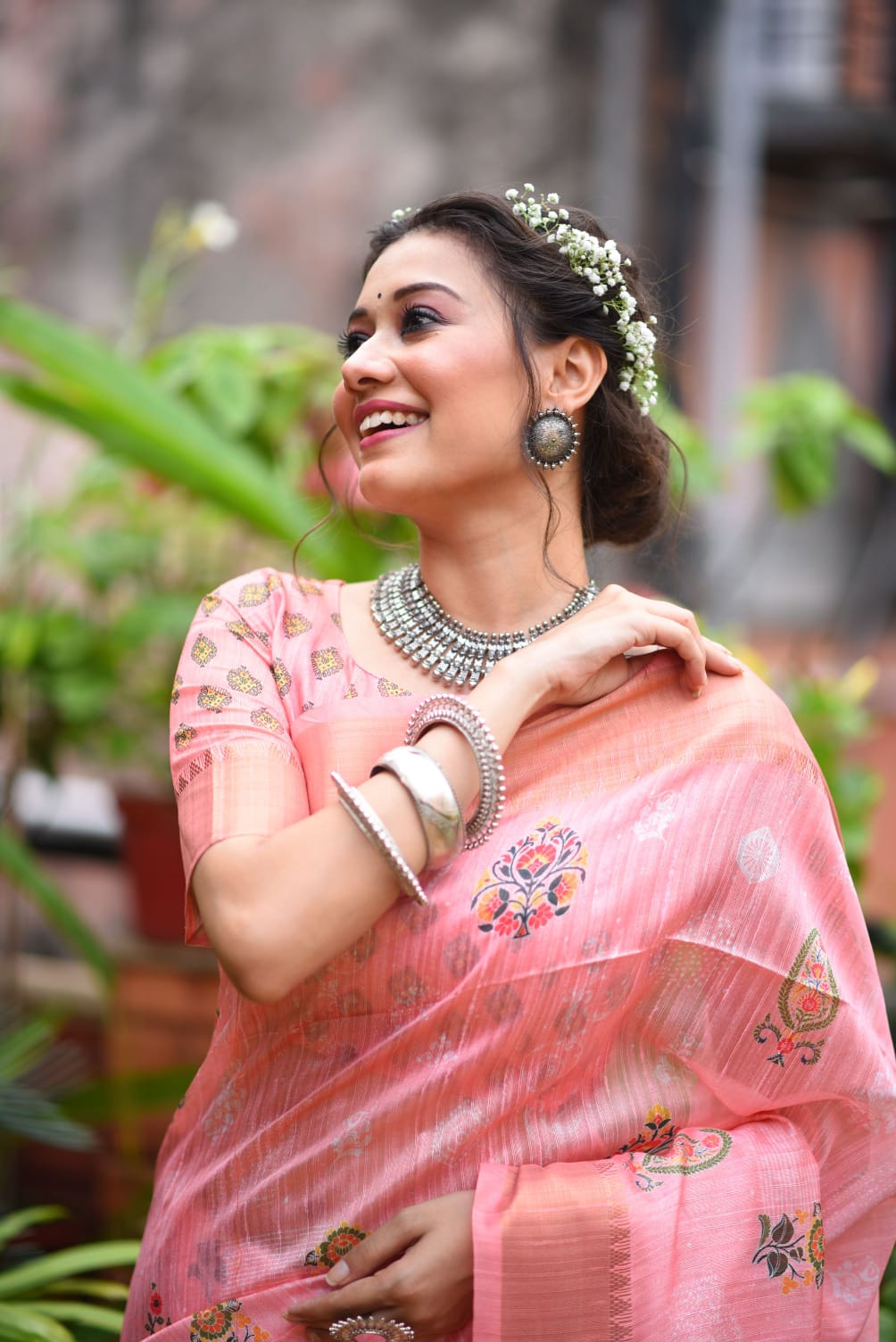 Pink Tussar Silk Saree With Unique Slub Weaving Pattern