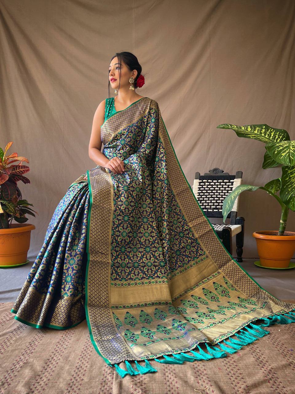 Green Pure Patola Silk Saree With Contrast Meenakari