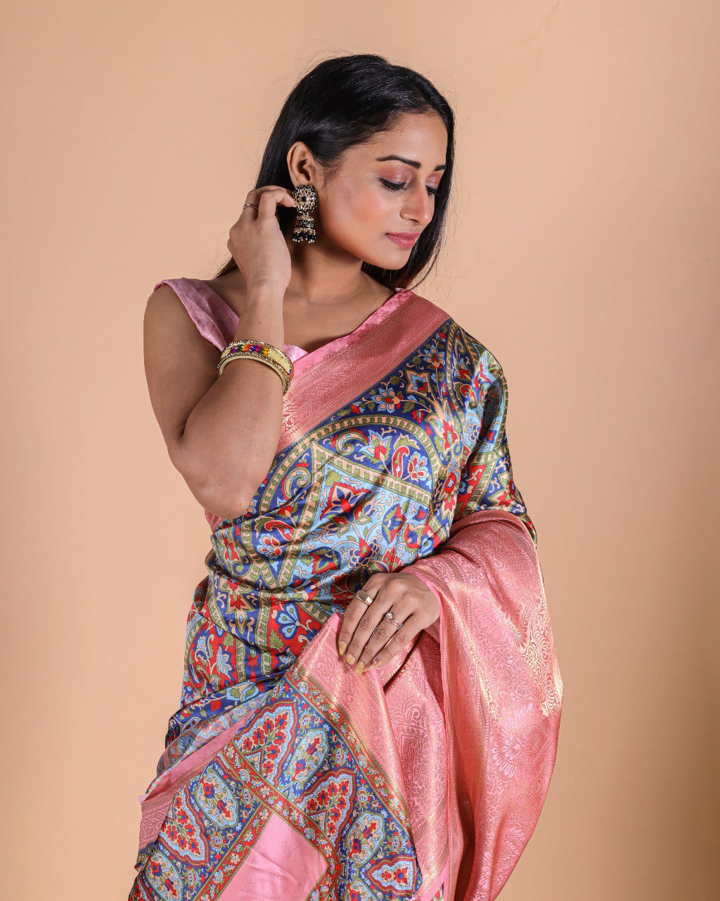 Pink Beautiful Digital Printed Saree