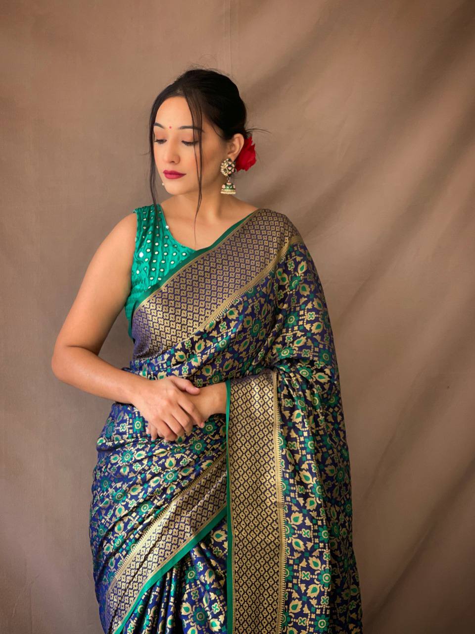 Green Pure Patola Silk Saree With Contrast Meenakari