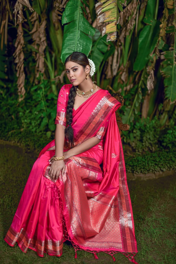 Pink Banarasi Soft Silk Saree With Butti Weaves