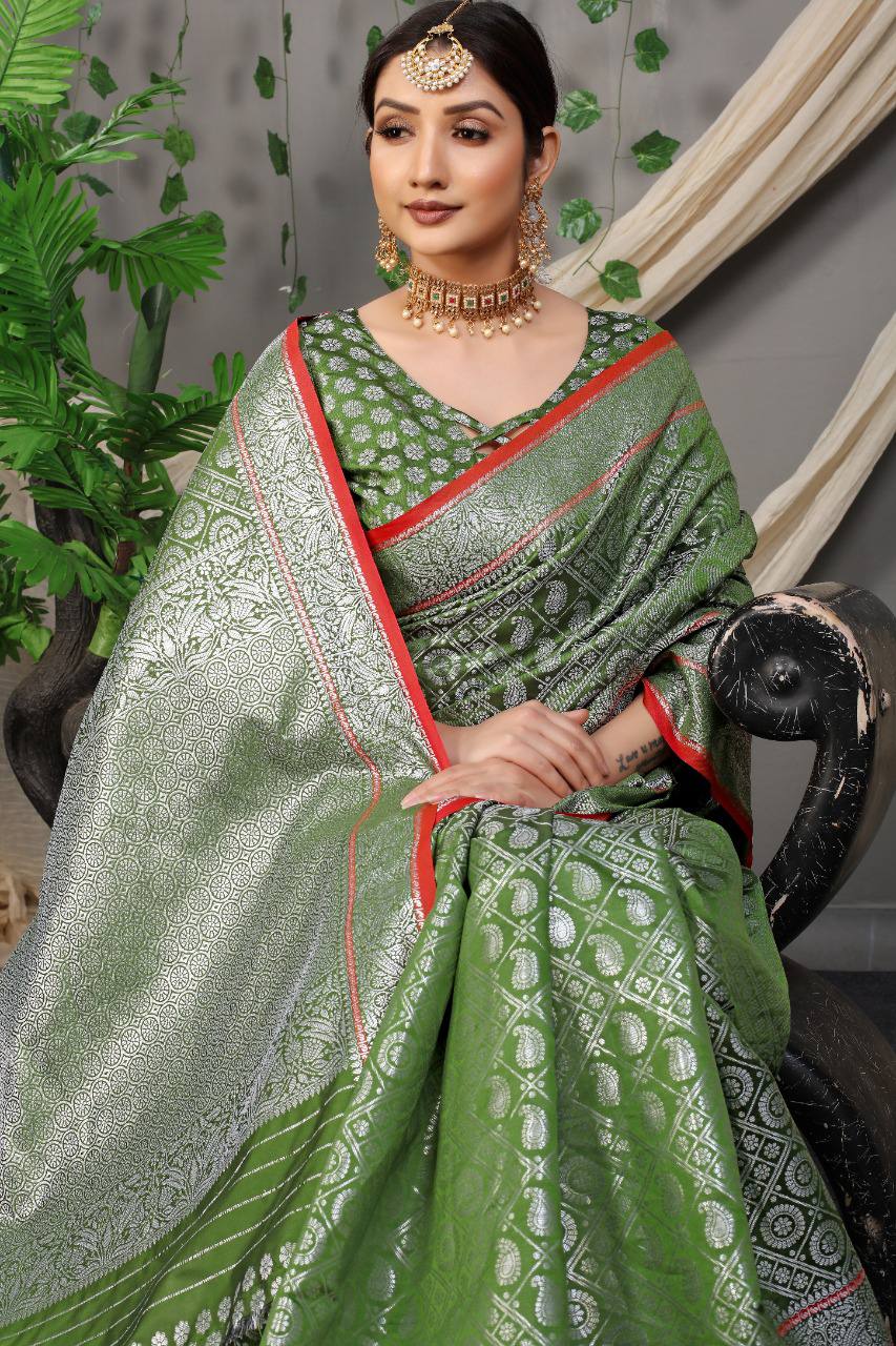 Beautiful Light Green Colour With Lichi Soft Silk Saree With Weaving Silver