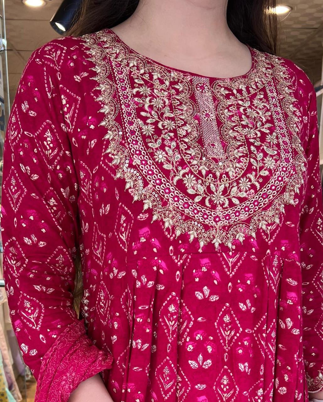 Pink Printed Kurta Set With Machine Embroidery