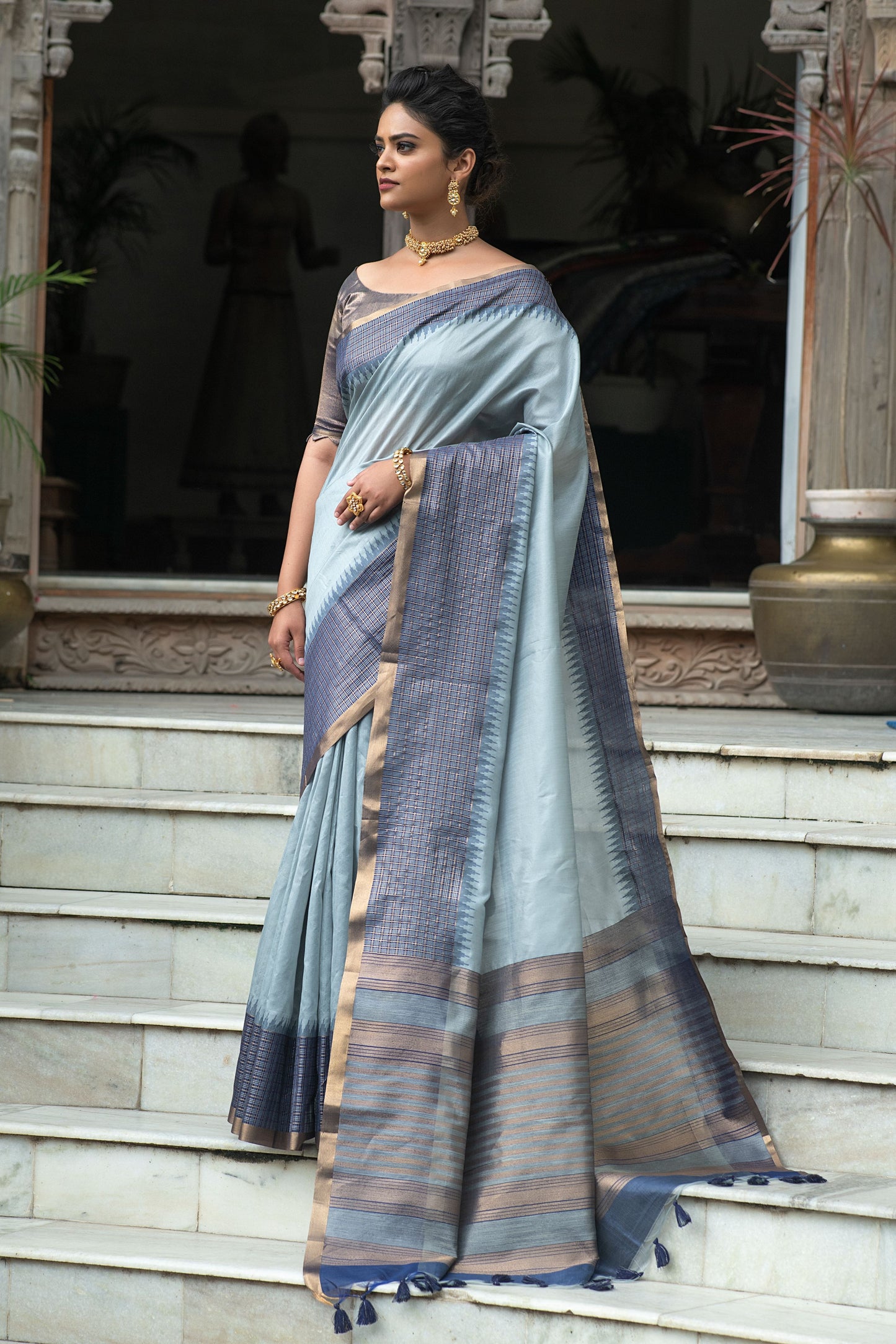 Grey Ikkat Silk Saree With Jhalar