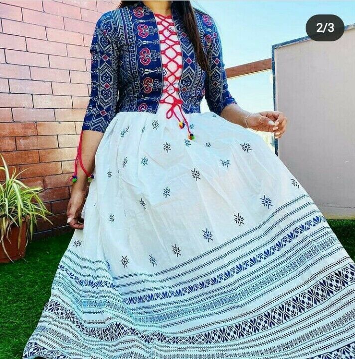 Women White Colour with Digital Print Full Flair Gown And kotti