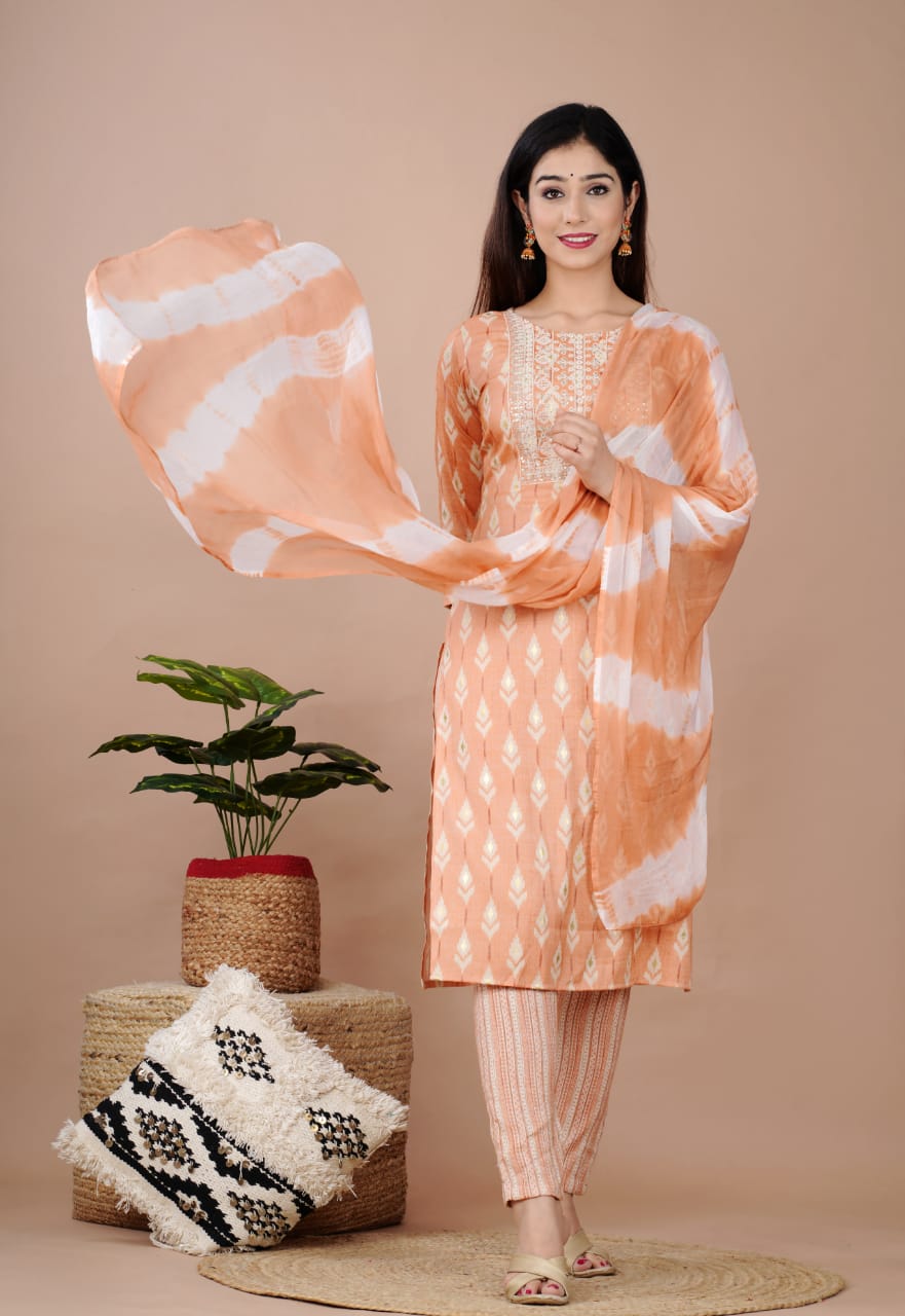 Capsule Kurti With Pent And Dupatta Set