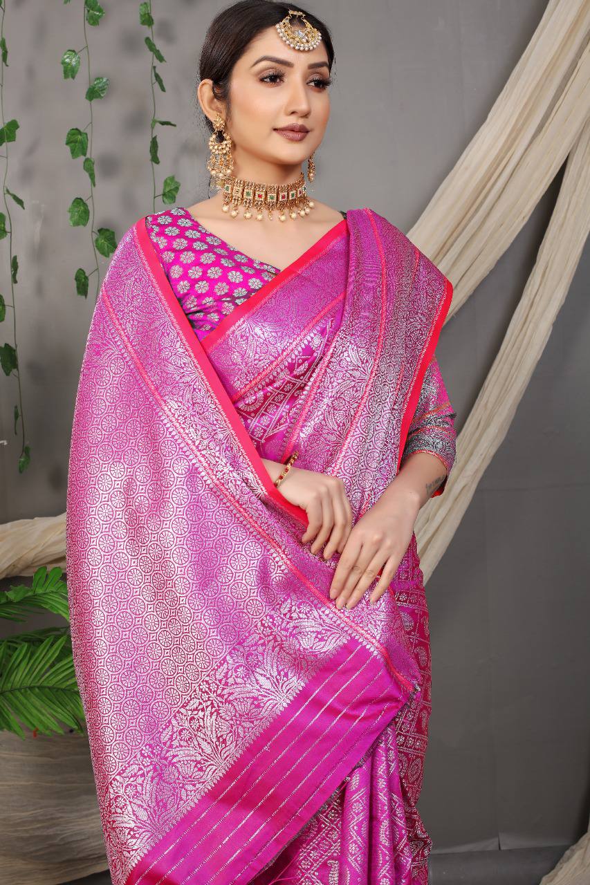 Beautiful Pink Lichi Soft Silk Saree With Weaving Silver