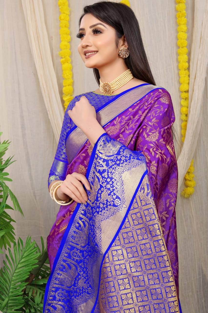 Beautiful Kanchipuram Pure Silk Saree With Jari Weaving Work