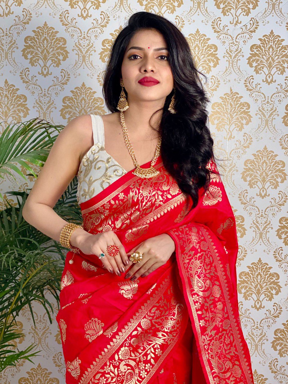 Pure Silk With Pure Zari Weaving Special Red Saree