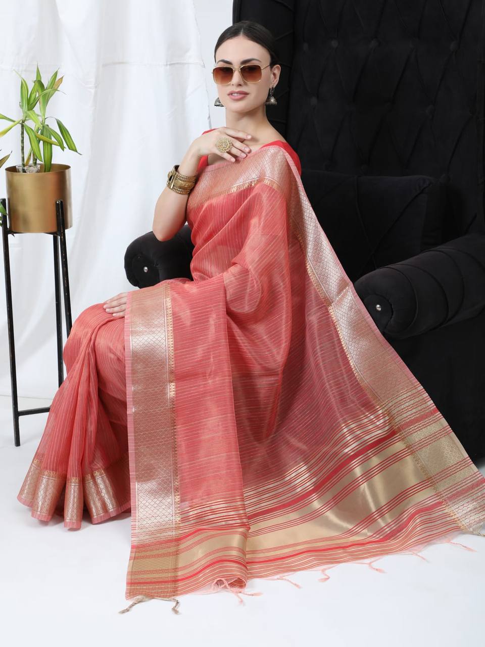 Pink Tissue Linnen Silk Saree With Fancy Zari Weaving Border