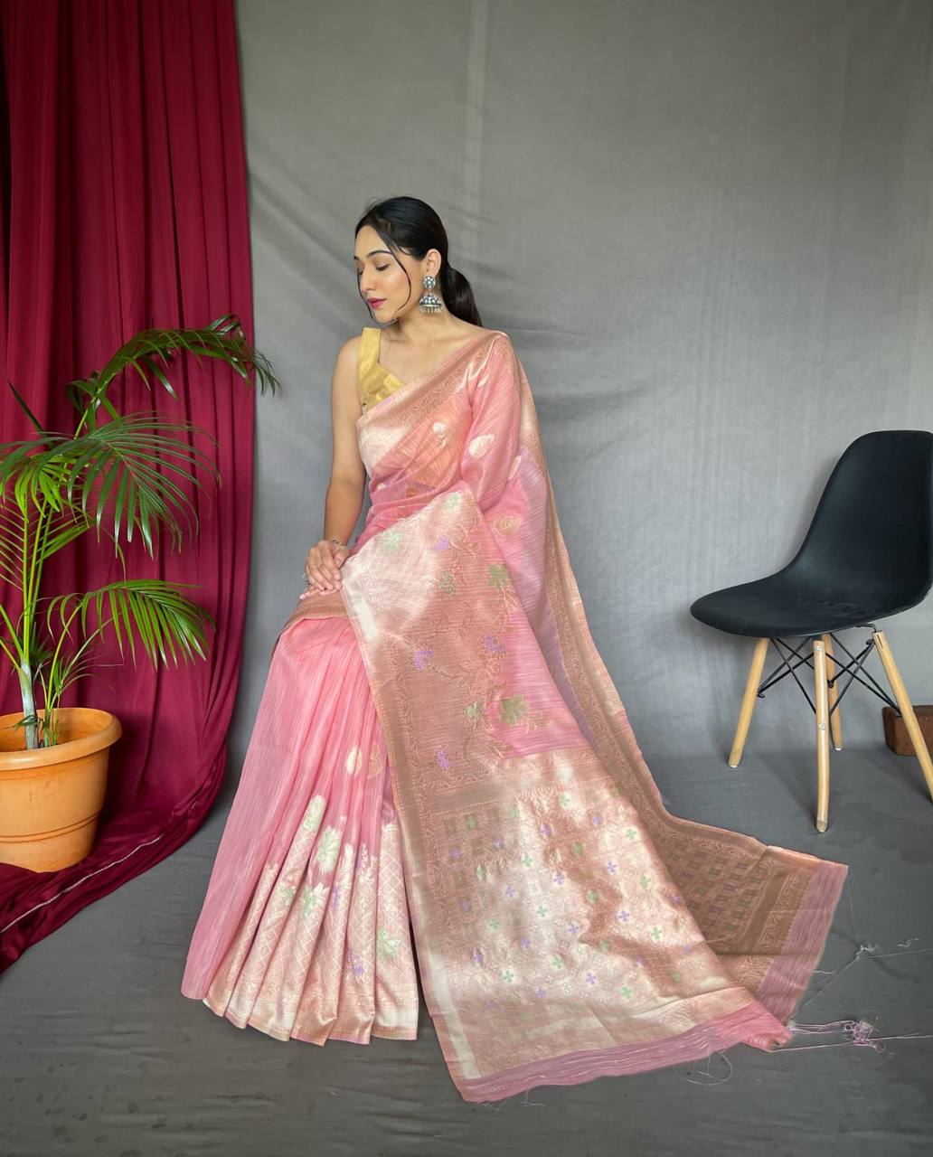 Pink Pure Linen Slub Silk Saree With Zari Weaving