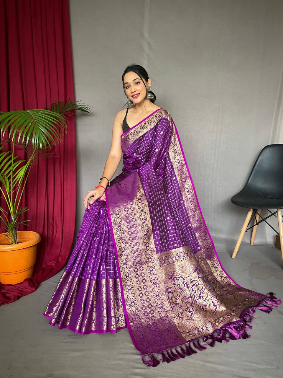 Purple Heavy Gold Big Jacquard Weaving Border  Handloom Saree