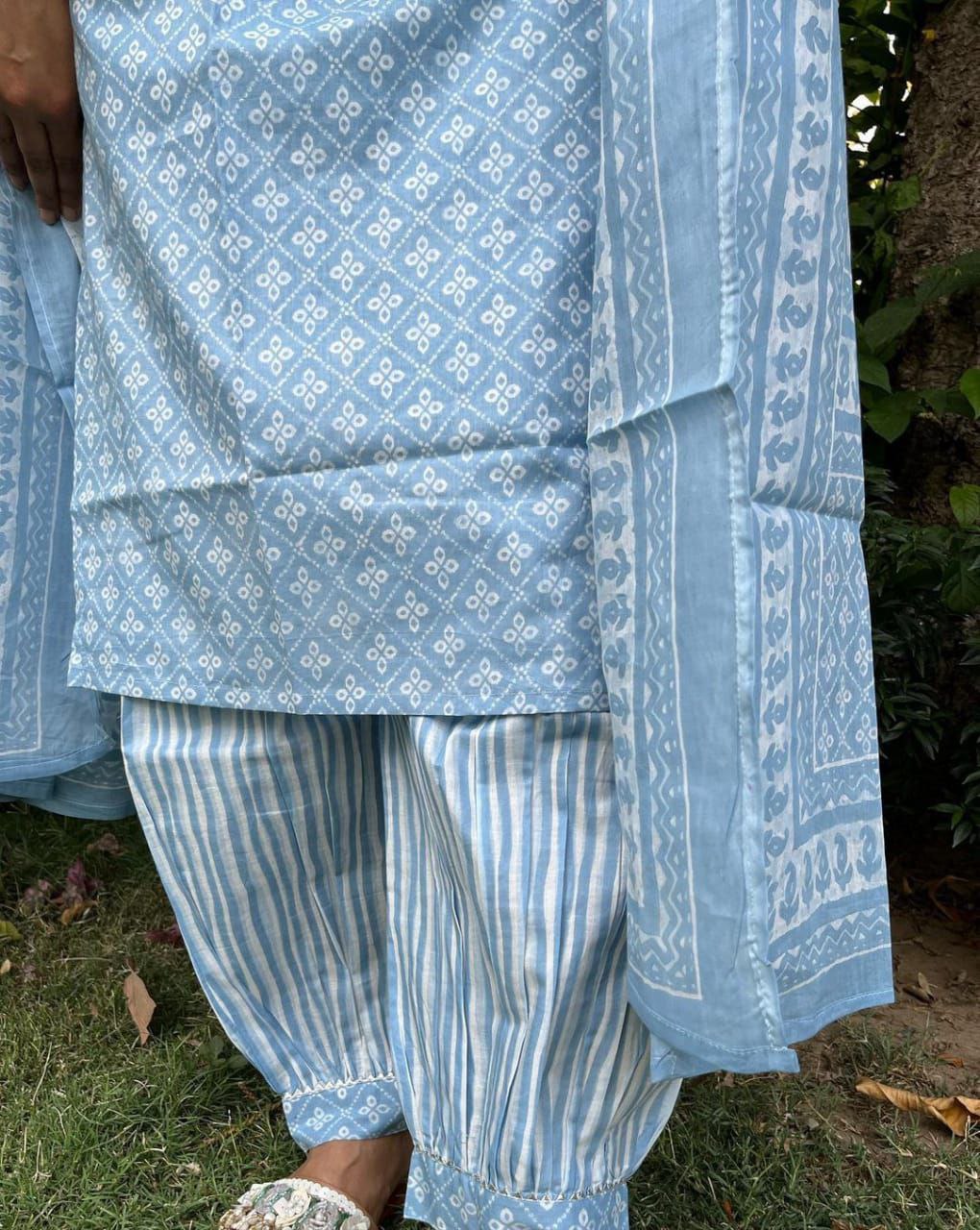 Beutiful Winter Pastel Colored Handblock Printed Kurti Pant Set