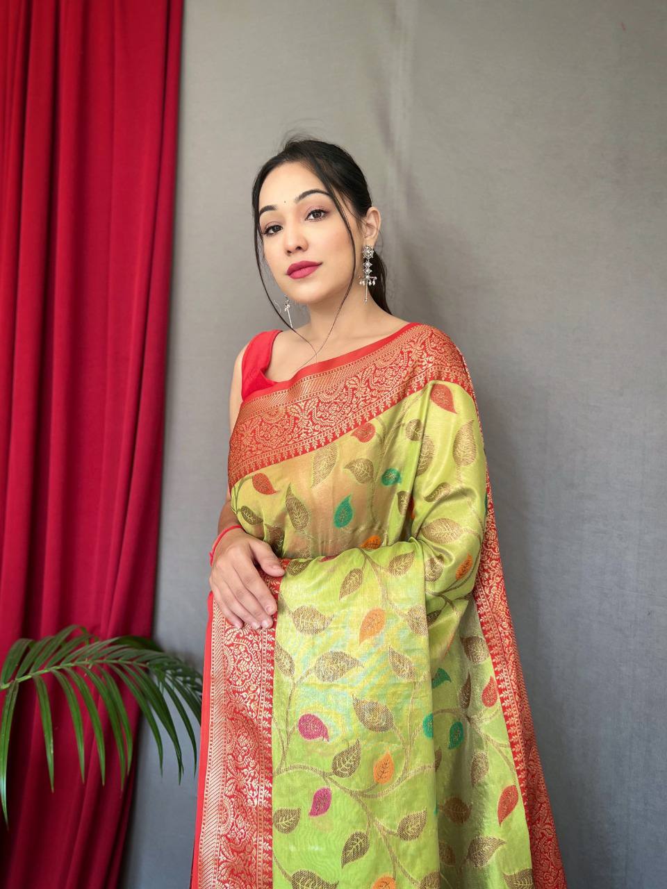 Green Pure Tissue Silk Saree With Zari Weaving