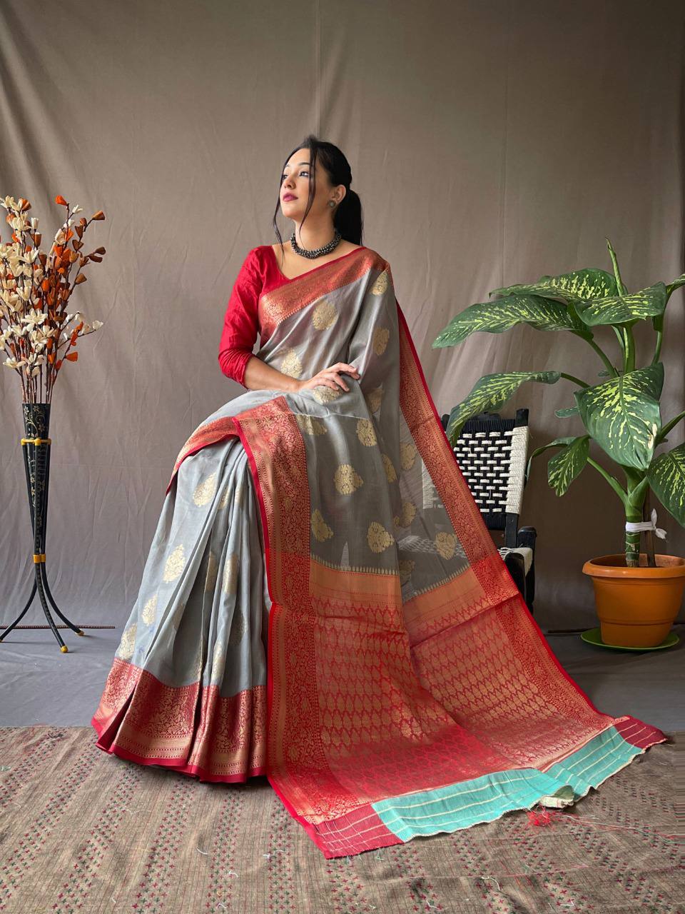 Grey Linen Saree With Chap Border
