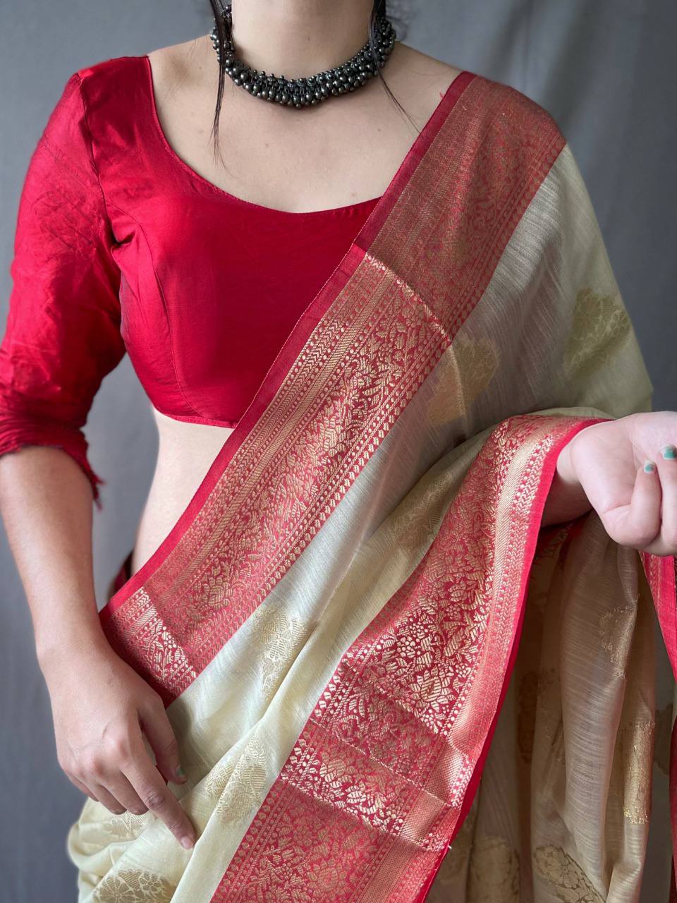Cream Linen Saree With Chap Border