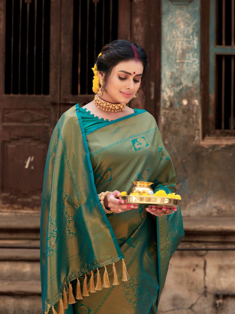 Green Pure Softy Silk Saree With Handloom Zari