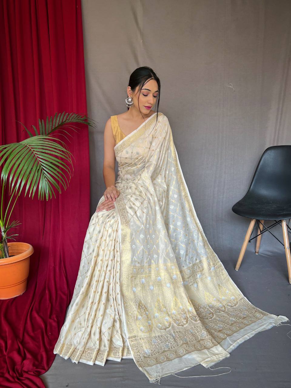 Cream Pure Muslin Soft Silk Saree