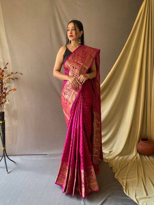 Rani Heavy Copper Jacquard Weaving Border Handloom Saree
