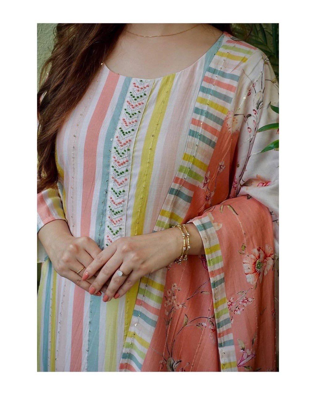 Muslin Silk Embrodery Kurti Dupatta Set