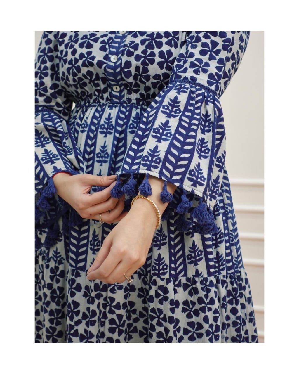 Beautiful Comfortable Blue Colour Printed Gown