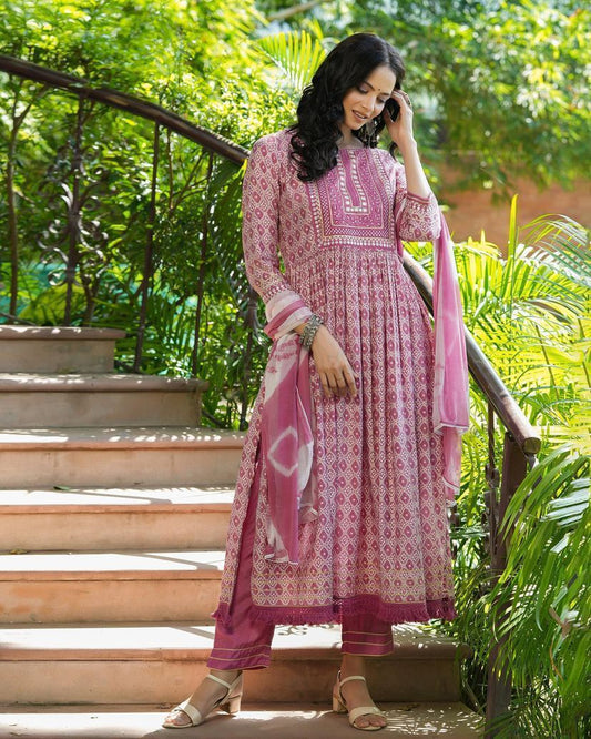 Women's Beautiful kurti Pant & Malmal Duppatta