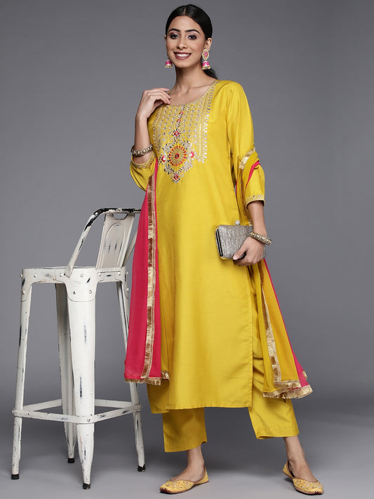 Muslin Fabric Embroidery Work Kurta Set With Dupatta