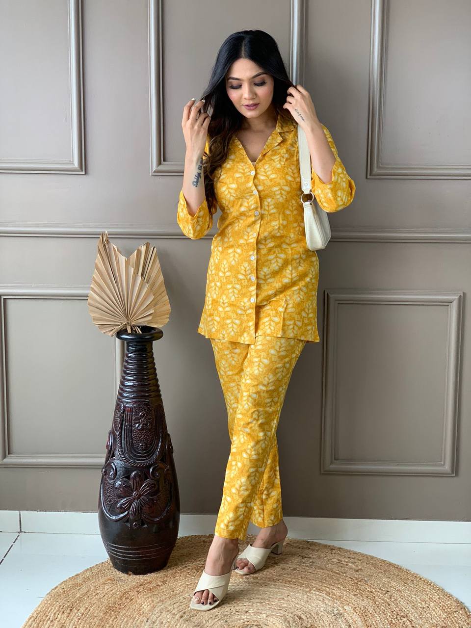 Beautifully Rayon Cord Set In Belt Style