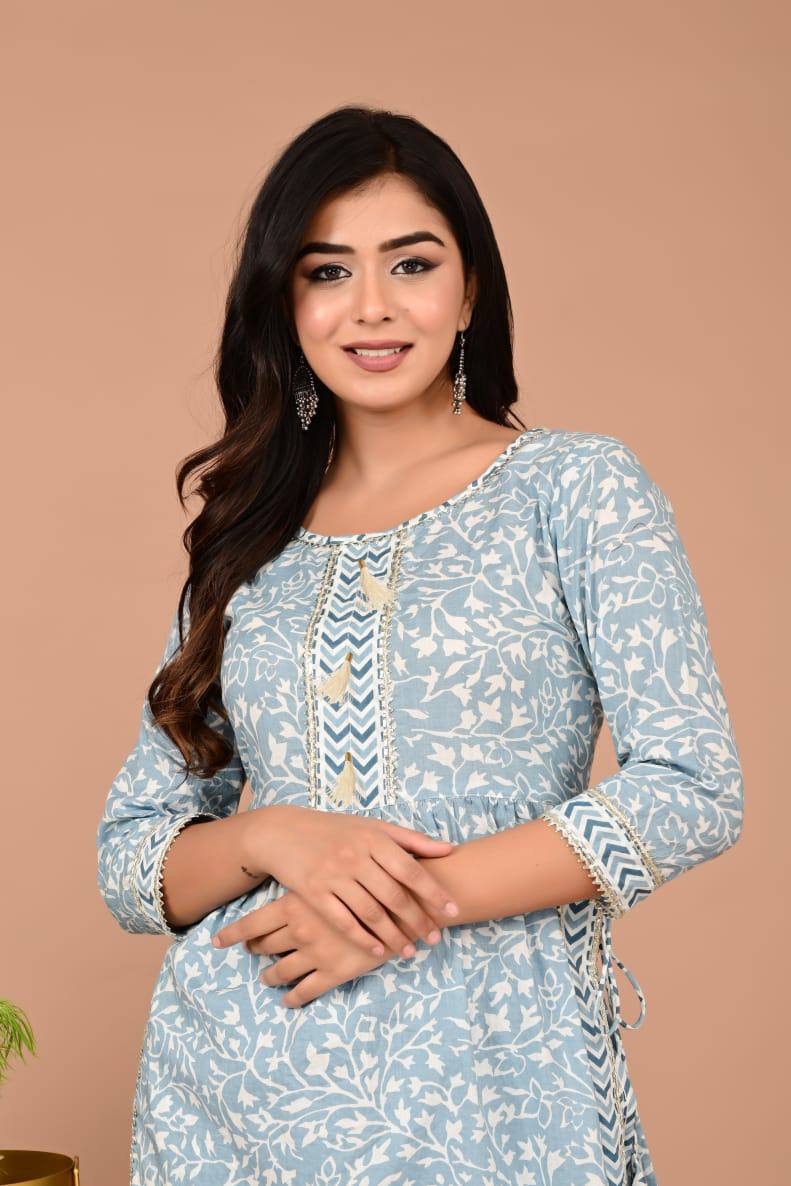 Cotton Fabric Printed Naira Cut Kurti