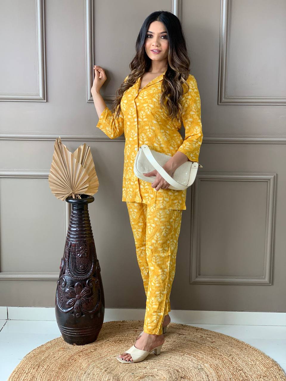 Beautifully Rayon Cord Set In Belt Style