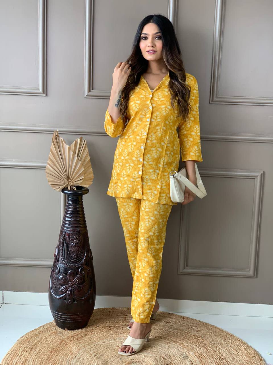 Beautifully Rayon Cord Set In Belt Style