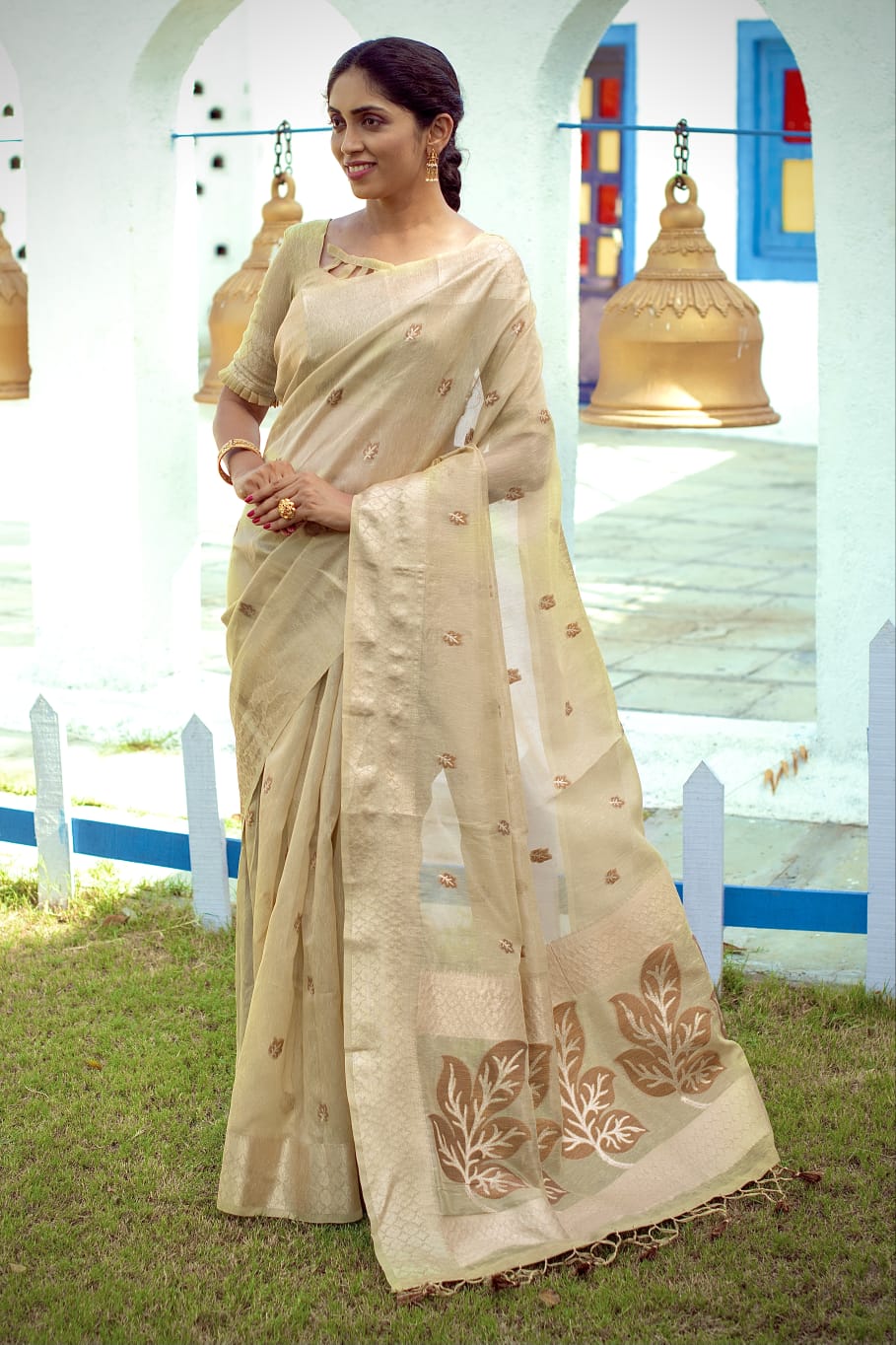 Linen Cream Tissue Saree With Zari Border
