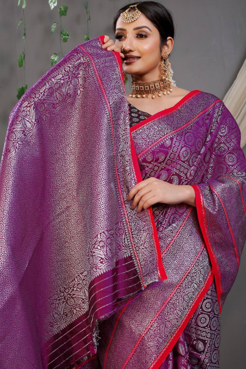 Beautiful Maroon Lichi Soft Silk Saree With Weaving Silver