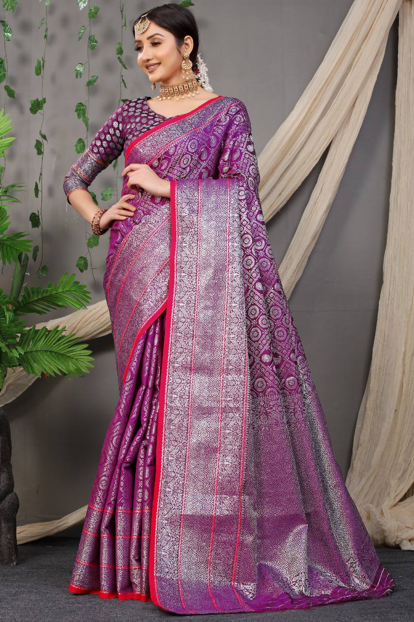 Beautiful Maroon Lichi Soft Silk Saree With Weaving Silver