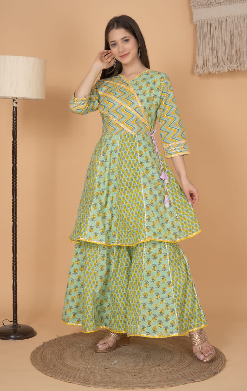 Pure Cotton Short Kurti With Peplum And Chiffon Dupatta