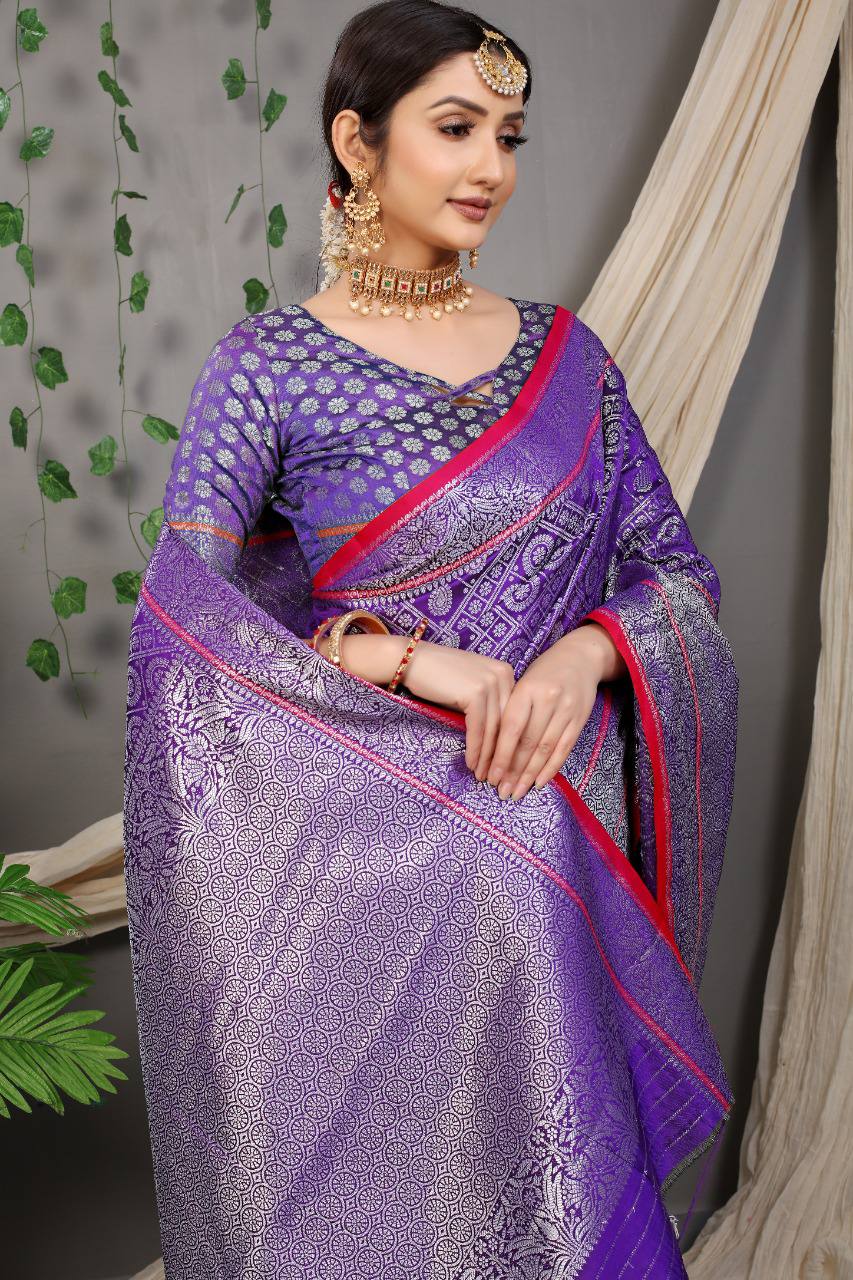 Beautiful Purple Lichi Soft Silk Saree With Weaving Silver