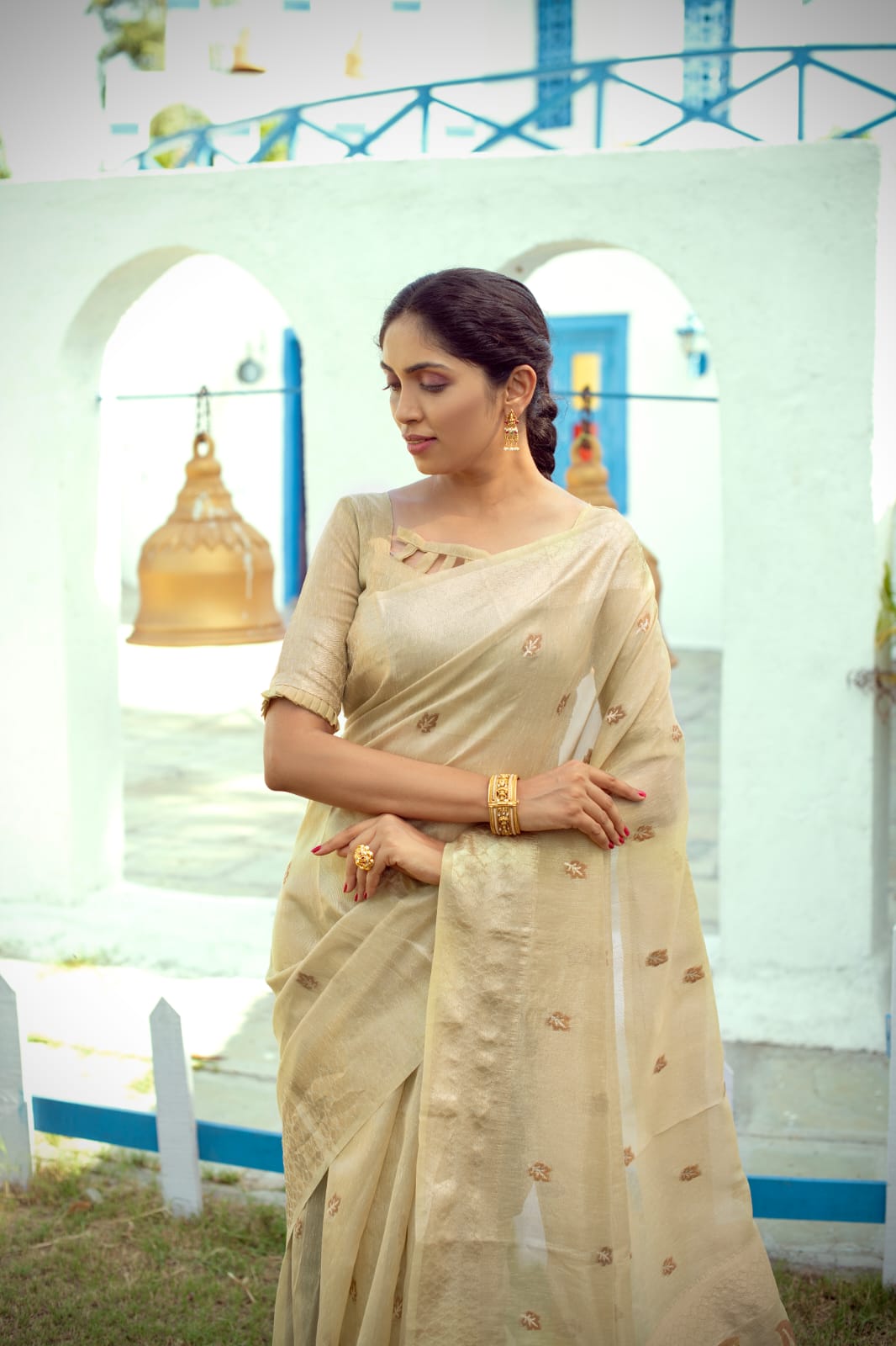 Linen Cream Tissue Saree With Zari Border