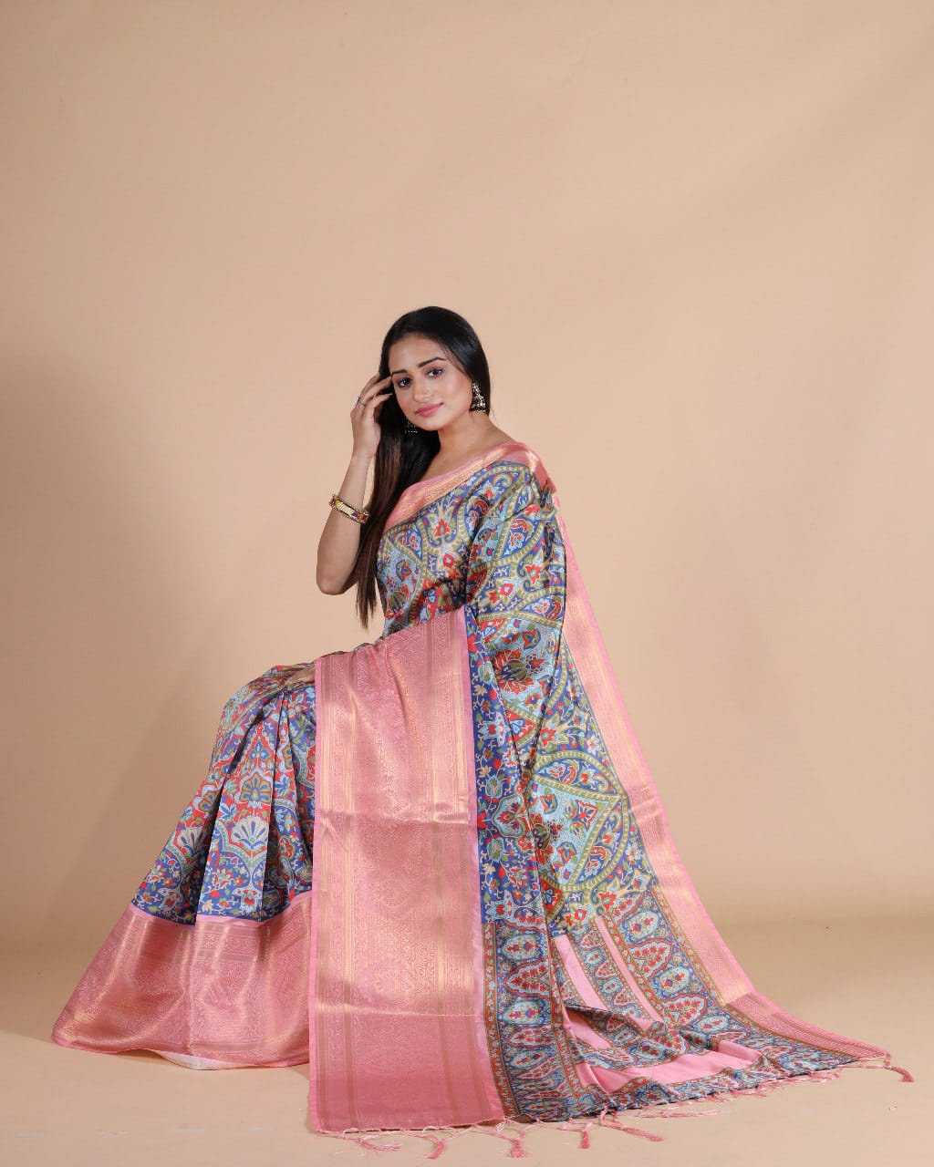 Pink Beautiful Digital Printed Saree